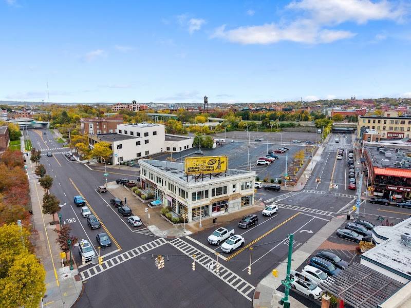 Carm's Dog House- Downtown Syracuse